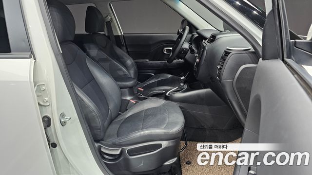 Kia Soul 1.6 GDi Trendy 2016 — фото 26