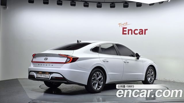 Hyundai Sonata (DN8) 2.0 Premium Family 2020 — фото 2