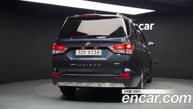 KG Mobility (SsangYong) Korando Turismo 4WD TX 9-seater 2017 — фото 4