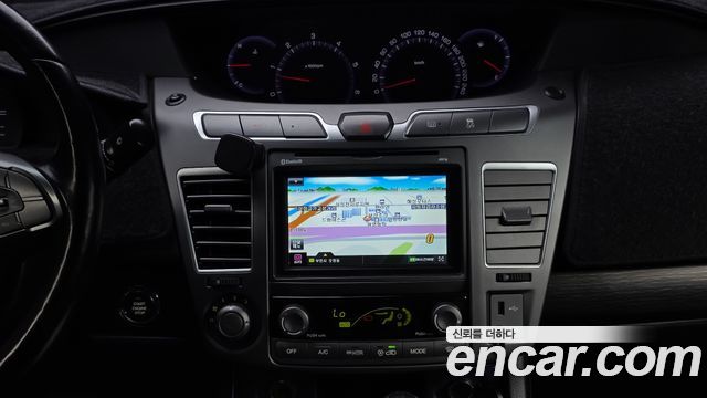KG Mobility (SsangYong) Korando Turismo 4WD TX 9-seater 2017 — фото 14