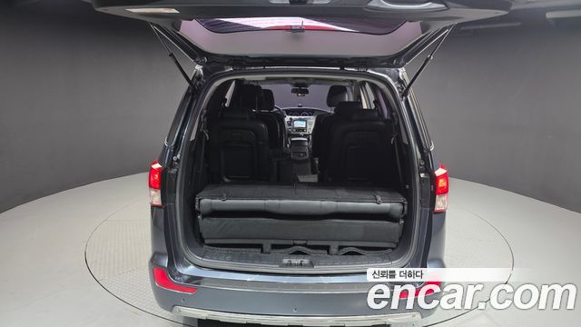 KG Mobility (SsangYong) Korando Turismo 4WD TX 9-seater 2017 — фото 20