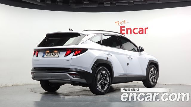 Hyundai Tucson (NX4) Gasoline 1.6 Turbo 4WD Premium 2024 — фото 2