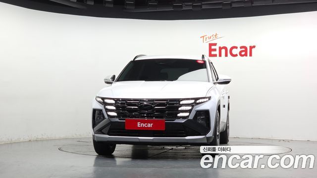 Hyundai Tucson (NX4) Gasoline 1.6 Turbo 4WD Premium 2024 — фото 3