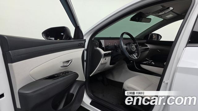 Hyundai Tucson (NX4) Gasoline 1.6 Turbo 4WD Premium 2024 — фото 10