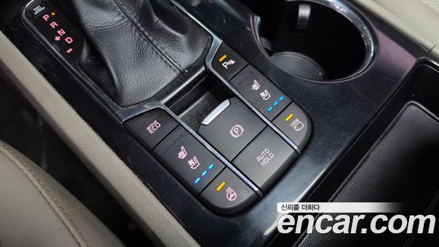 Kia Carnival 7-Seater Limousine VIP 2019 — фото 22