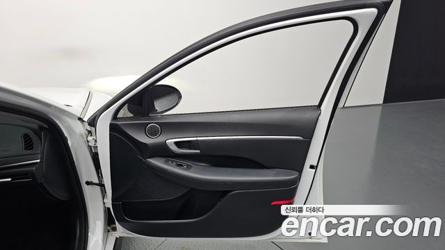 Hyundai Sonata (DN8) 2.0 Smart 2020 — фото 30