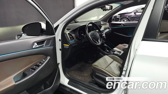 Hyundai Tucson Gasoline 1.6 turbo 2WD Modern 2019 — фото 10