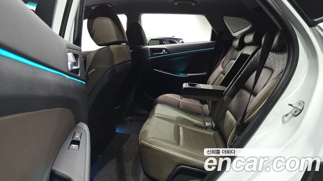 Hyundai Tucson Gasoline 1.6 turbo 2WD Modern 2019 — фото 11