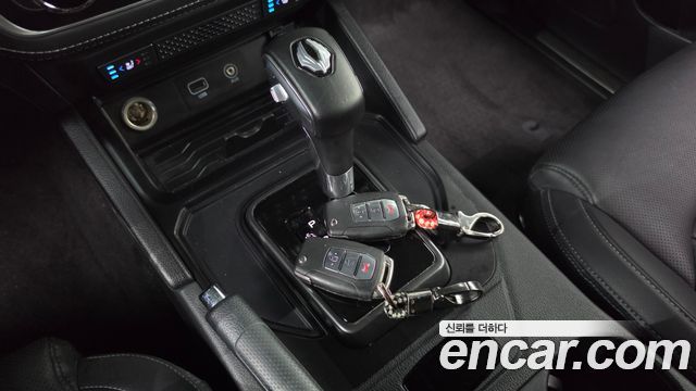 KG Mobility (SsangYong) Rexton Sports Khan Diesel 2.2 2WD Prestige Special (5-Link) 2020 — фото 9