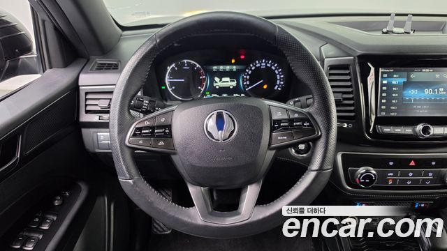 KG Mobility (SsangYong) Rexton Sports Khan Diesel 2.2 2WD Prestige Special (5-Link) 2020 — фото 17