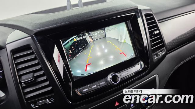 KG Mobility (SsangYong) Rexton Sports Khan Diesel 2.2 2WD Prestige Special (5-Link) 2020 — фото 18