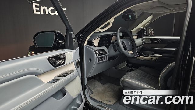 Lincoln Navigator (IV) 3.5L Black Label 2022 — фото 10
