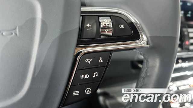 Lincoln Navigator (IV) 3.5L Black Label 2022 — фото 41