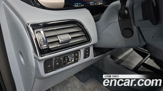 Lincoln Navigator (IV) 3.5L Black Label 2022 — фото 42