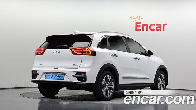 Kia Niro EV Prestige 2022 — фото 2