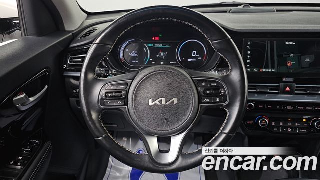 Kia Niro EV Prestige 2022 — фото 14
