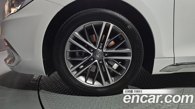 Hyundai Grandeur (IG) 3.0 LPi Modern (Rental Car) 2019 — фото 5