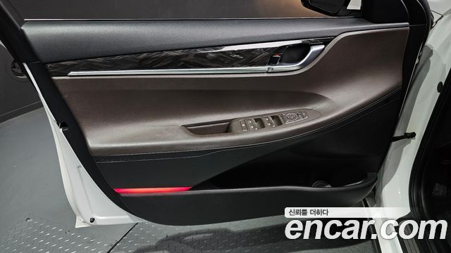 Hyundai Grandeur (IG) 3.0 LPi Modern (Rental Car) 2019 — фото 24