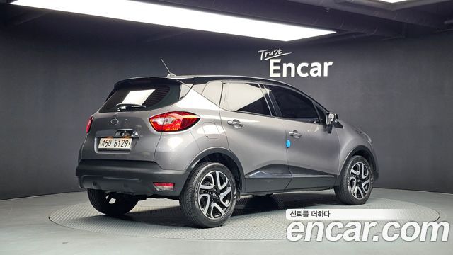 Renault Korea QM3 RE 2017 — фото 2