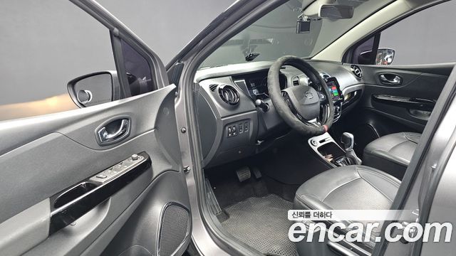 Renault Korea QM3 RE 2017 — фото 10
