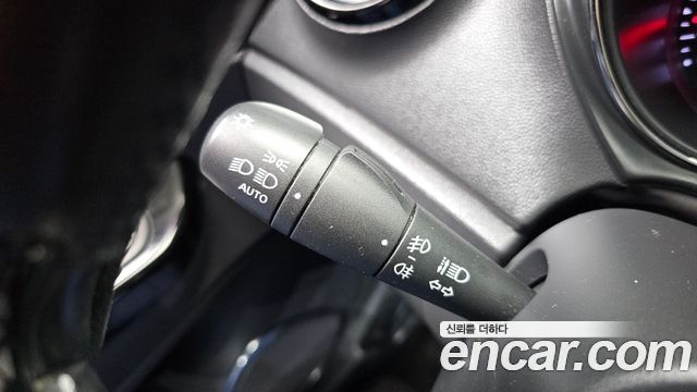 Renault Korea QM3 RE 2017 — фото 35