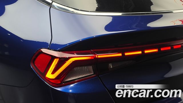 Kia K5 (III) 1.6 Turbo Signature 2020 — фото 23