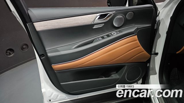Genesis GV80 2.5T Gasoline AWD 2024 — фото 24