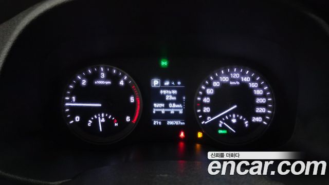 Hyundai Tucson Diesel 1.7 2WD Modern 2017 — фото 8