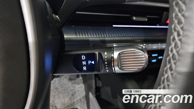 Hyundai Ioniq 6 Long Range Exclusive + 2023 — фото 9