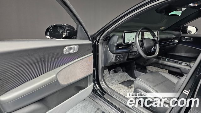Hyundai Ioniq 6 Long Range Exclusive + 2023 — фото 10