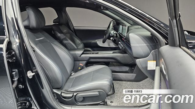 Hyundai Ioniq 6 Long Range Exclusive + 2023 — фото 26