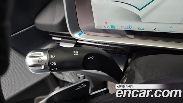 Hyundai Ioniq 6 Long Range Exclusive + 2023 — фото 27