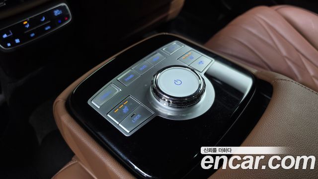 Genesis G80 (RG3) Gasoline 2.5 Turbo AWD 2023 — фото 29
