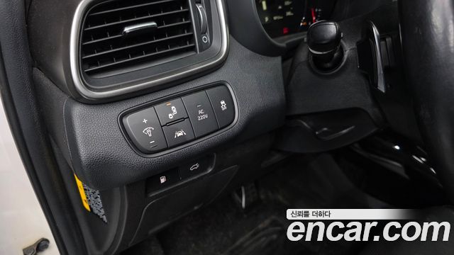 Kia Sorento Diesel 2.0 2WD Noblesse Special 2017 — фото 17