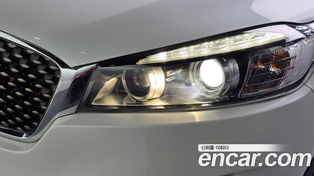 Kia Sorento Diesel 2.0 2WD Noblesse Special 2017 — фото 22