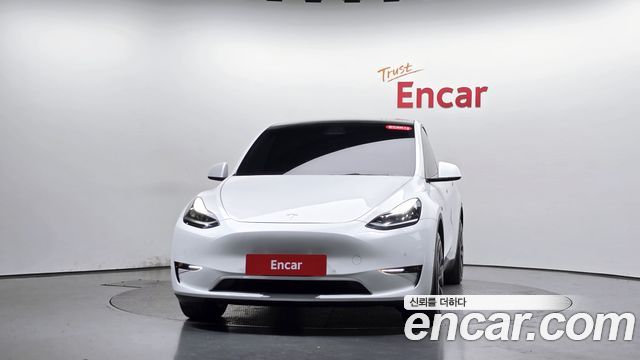 Tesla Model Y Long Range AWD 2021 — фото 3
