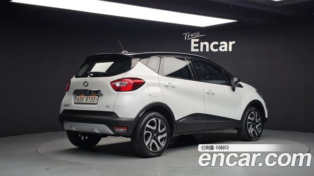Renault Korea QM3 RE Signature 2017 — фото 2