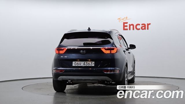 Kia Sportage (IV) Gasoline 2.0 2WD Noblesse 2018 — фото 4