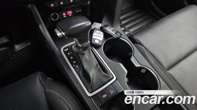 Kia Sportage (IV) Gasoline 2.0 2WD Noblesse 2018 — фото 9