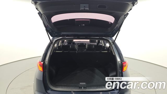 Kia Sportage (IV) Gasoline 2.0 2WD Noblesse 2018 — фото 32