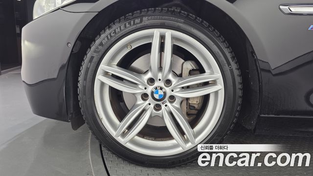 BMW 5 Series (F10) 530d xDrive M Aero Dynamic 2016 — фото 5
