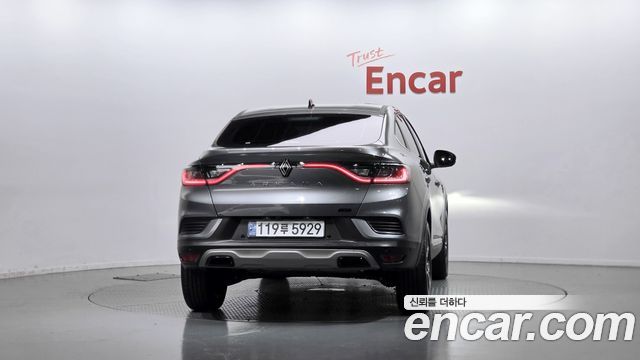 Renault Korea Arkana 1.6 E-TECH Iconic 2025 — фото 4