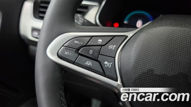 Renault Korea Arkana 1.6 E-TECH Iconic 2025 — фото 15