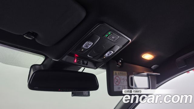 Renault Korea Arkana 1.6 E-TECH Iconic 2025 — фото 16