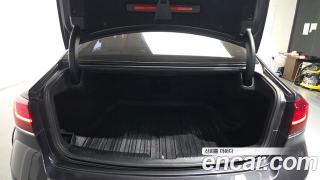 Kia K7 Premier 2.5 GDI Prestige 2020 — фото 20