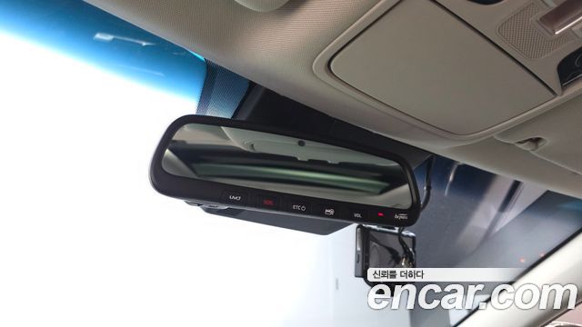 Kia K7 Premier 2.5 GDI Prestige 2020 — фото 37