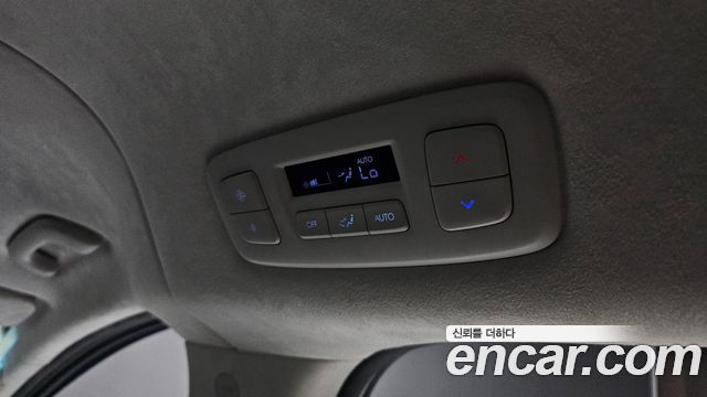 Hyundai Staria Lounge 7-Seater Inspiration 2023 — фото 33