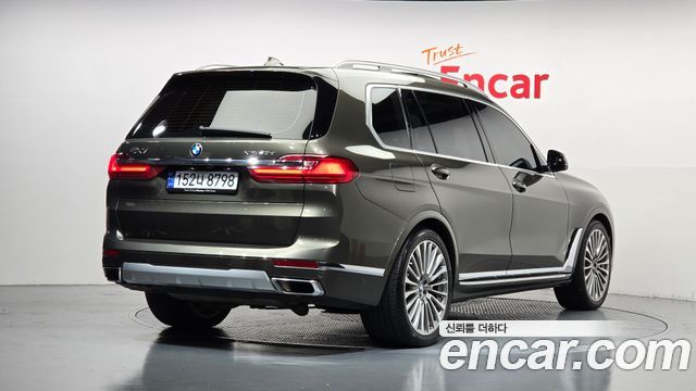 BMW X7 (G07) xDrive 40d Design Pure Excellence 6-Seater 2022 — фото 2