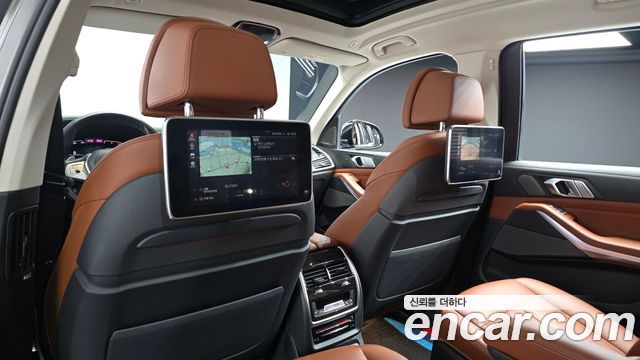 BMW X7 (G07) xDrive 40d Design Pure Excellence 6-Seater 2022 — фото 11