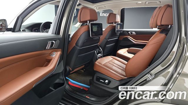 BMW X7 (G07) xDrive 40d Design Pure Excellence 6-Seater 2022 — фото 12